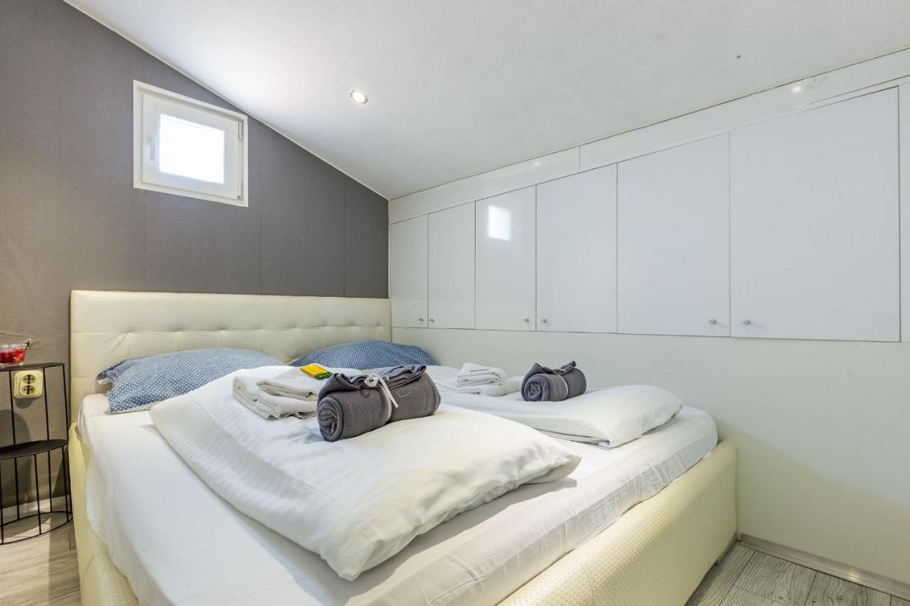Alpha Loft 1Br Apartment In Center Задар Екстериор снимка