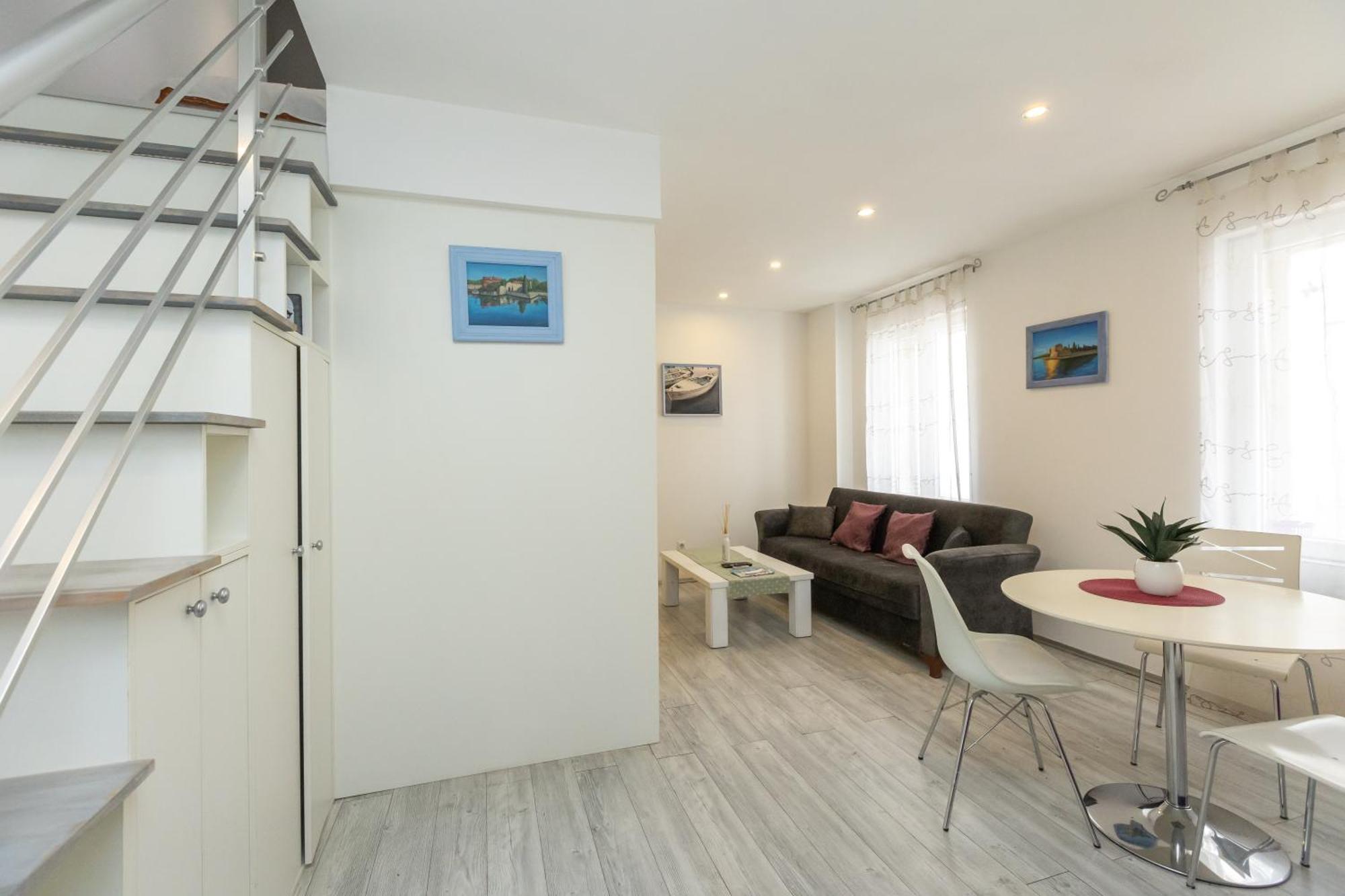 Alpha Loft 1Br Apartment In Center Задар Екстериор снимка