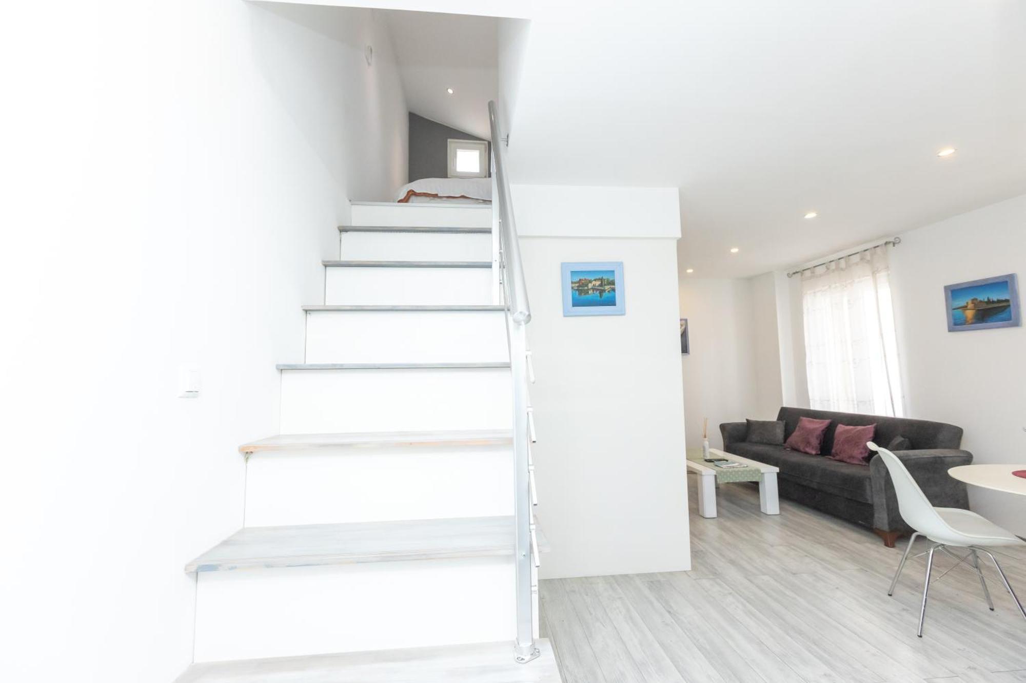 Alpha Loft 1Br Apartment In Center Задар Екстериор снимка